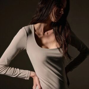 James Perse Dark Brown Long Sleeve Top Size 2